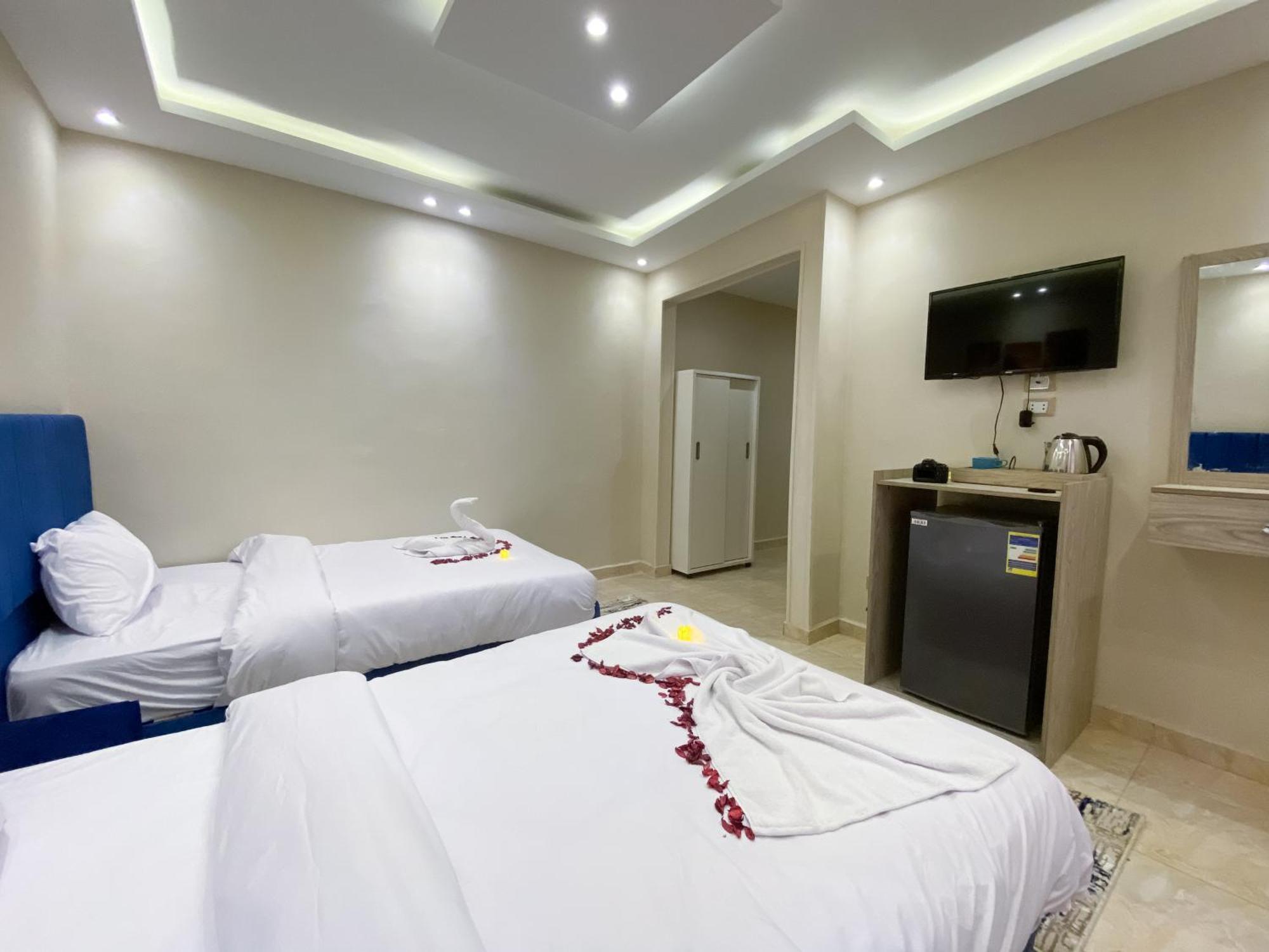 Young Pharaoh View Inn ไคโร ภายนอก รูปภาพ