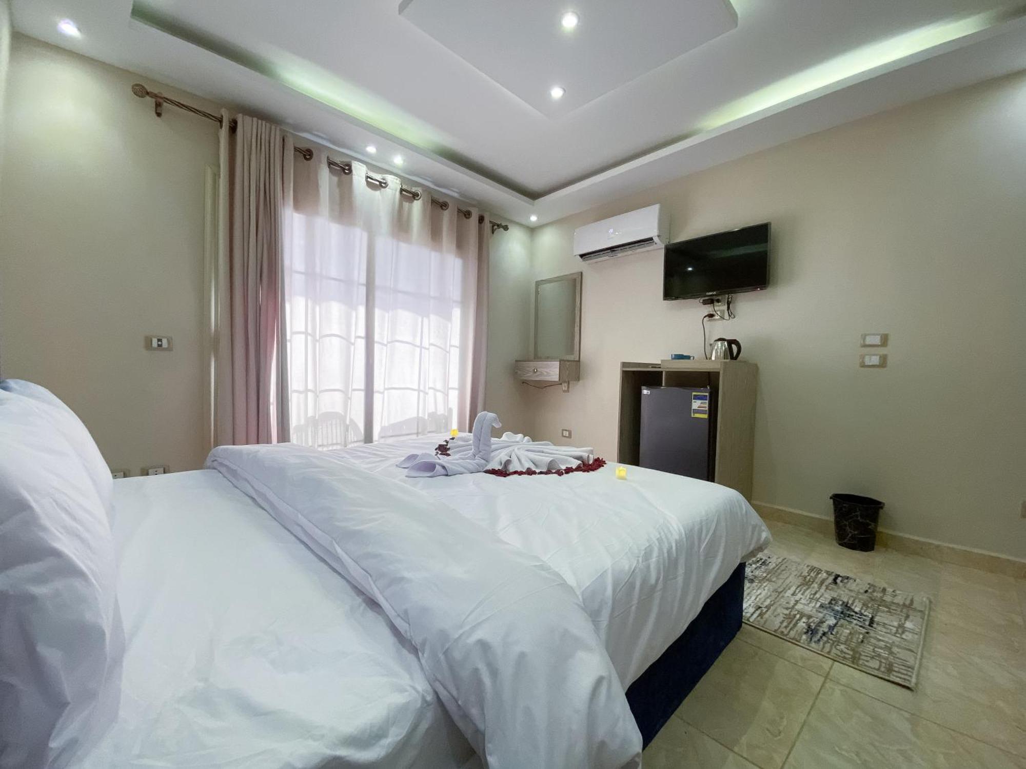 Young Pharaoh View Inn ไคโร ภายนอก รูปภาพ